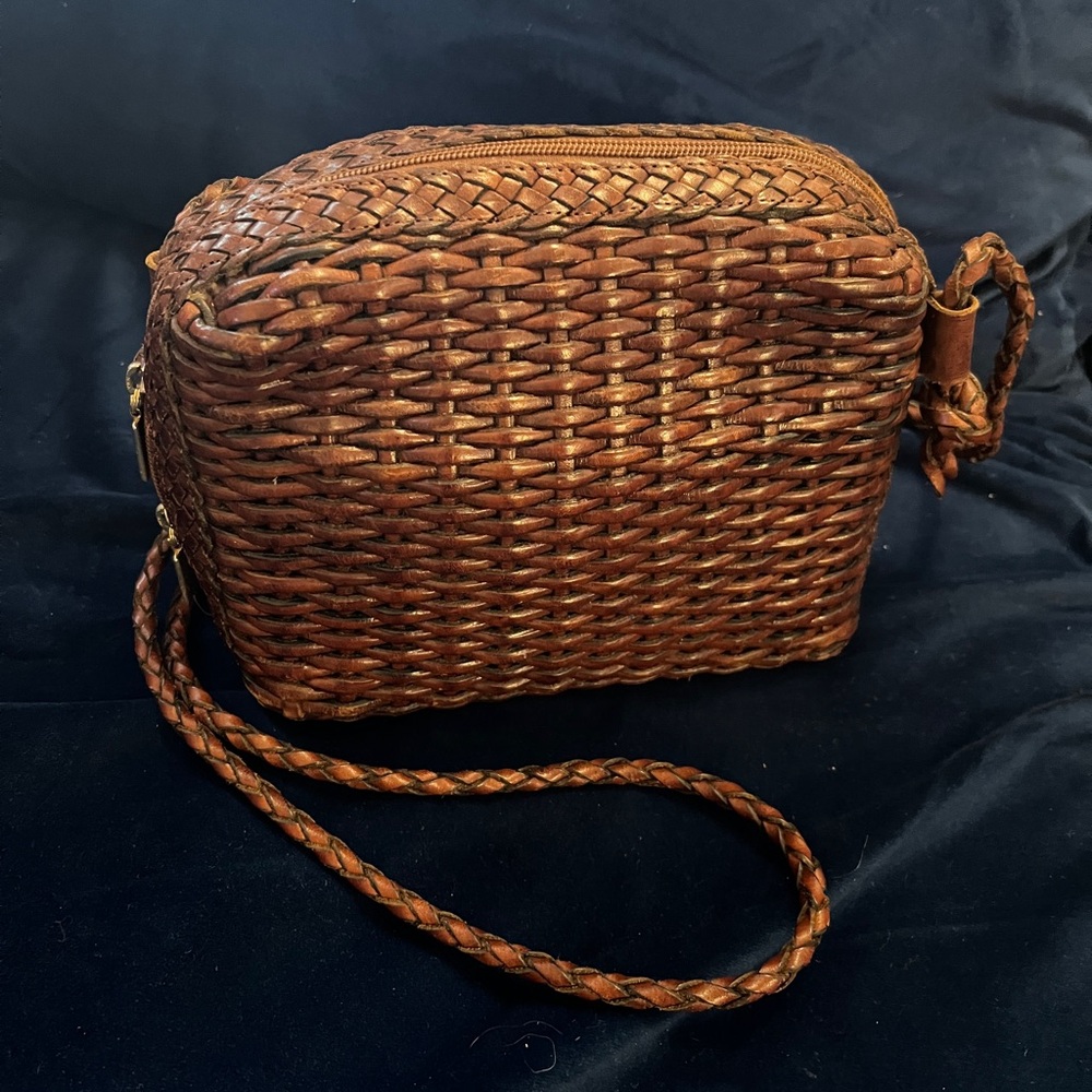 Vintage CEM Brown Leather Woven Bag PurseCrossbody Shoulder Bag Zip Closure